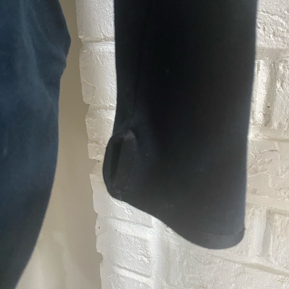 Women’s Nike Black Hi-Lo Zip-Up Jacket - Picture 6 of 6